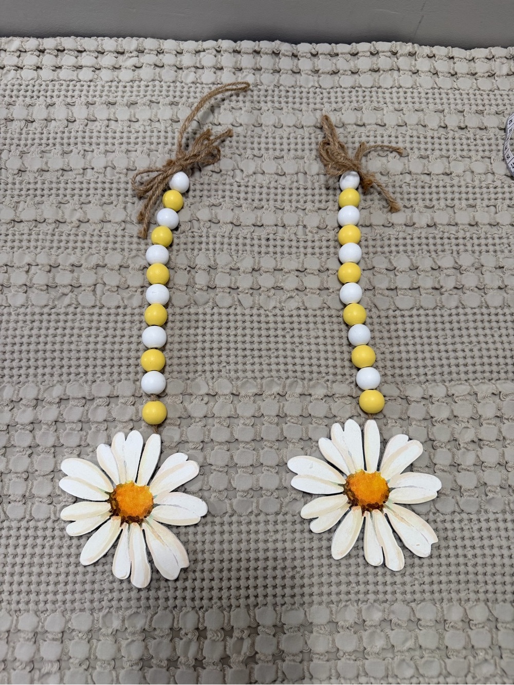 Hobby Lobby Daisy Bead Hanging Decor - White & Yellow